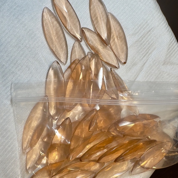 Gemstones lot of yellow citrine quartz and Czech glass - Picture 7 of 8